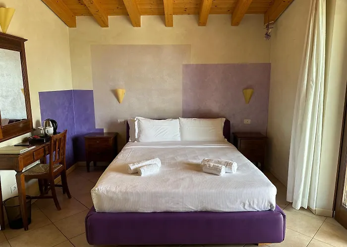 Πανσιόν Casaliva Relais 4*