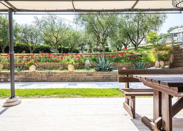 Πανσιόν Casaliva Relais 4*