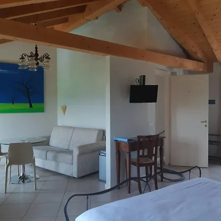 Casaliva Relais Гостевой дом