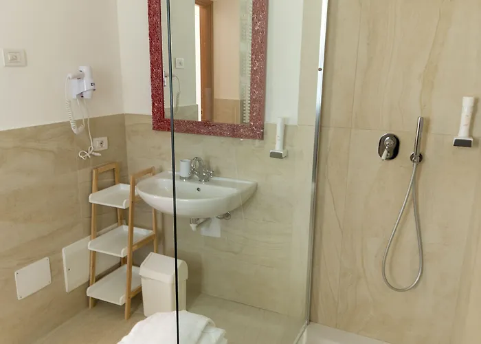 Casaliva Relais Pensión 4*